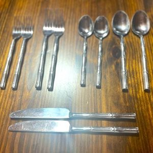 Flatware Table Service Set for 2